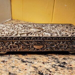 Vintage trinket box